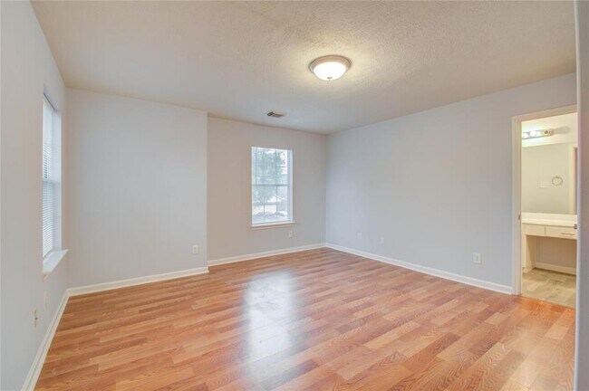 Building Photo - 4735 Ivy Meadow Ln