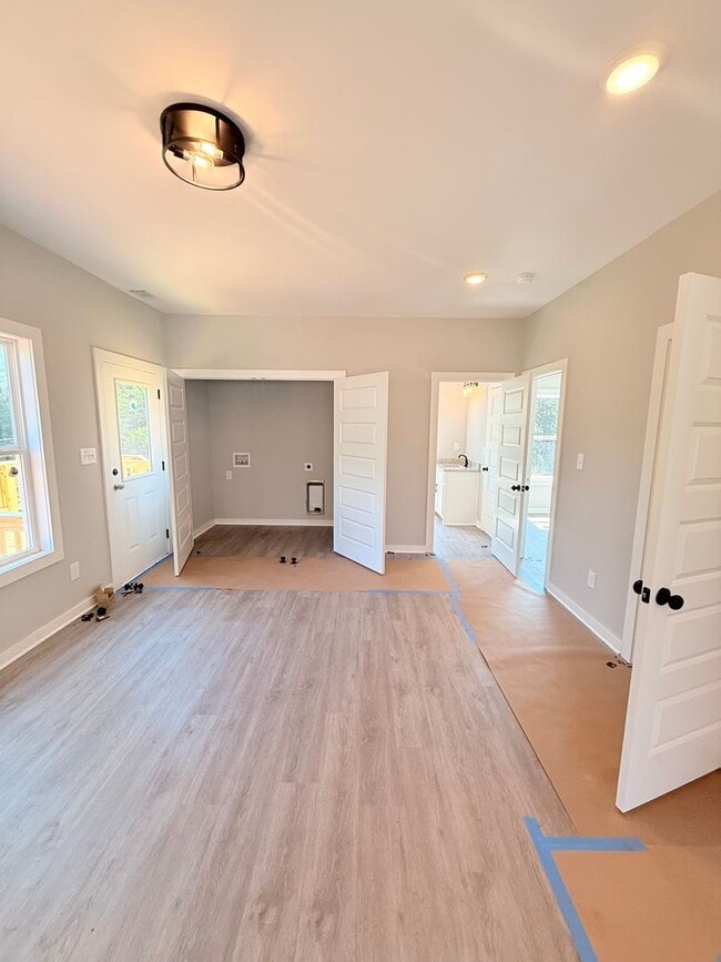 Building Photo - Brand-New Construction | 4 Bed / 3 Bath