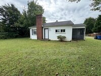 Building Photo - 4220 Glenn Hi Rd