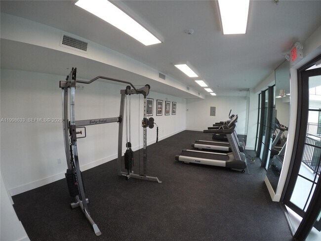 Building Photo - 4100 SW 64th Ave