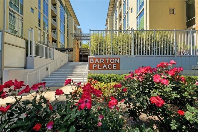 Building Photo - 1600 Barton Springs Rd
