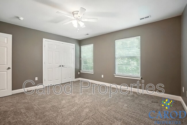 Building Photo - 2412 Ryerson Ct