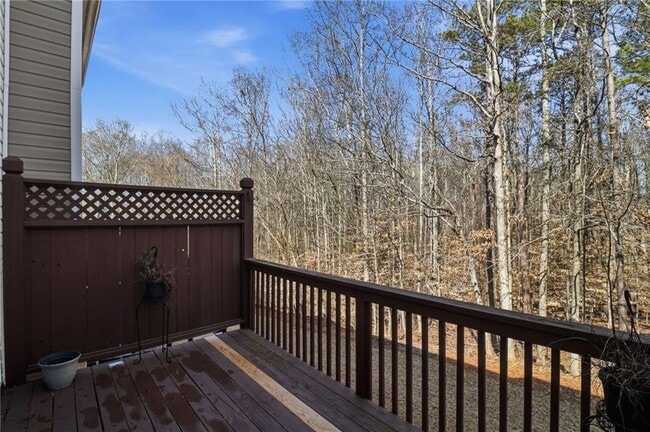 Building Photo - 1344 Thornborough Dr