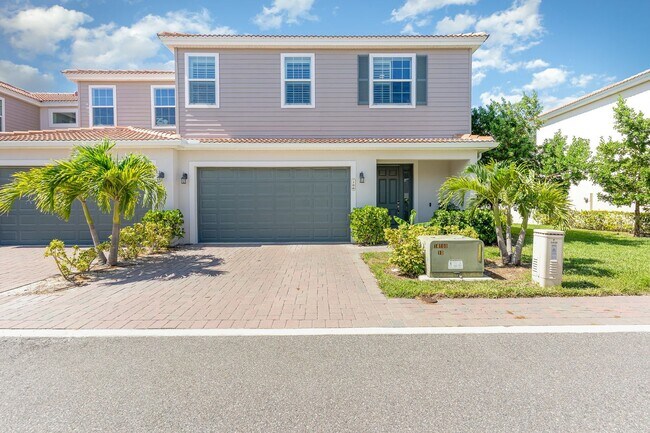 Building Photo - 1430 Isabella Dr