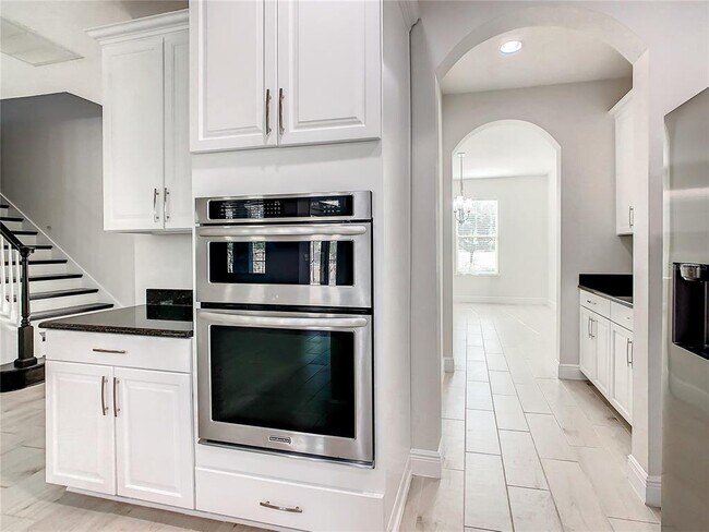 Building Photo - 8917 Blue Mesa Dr