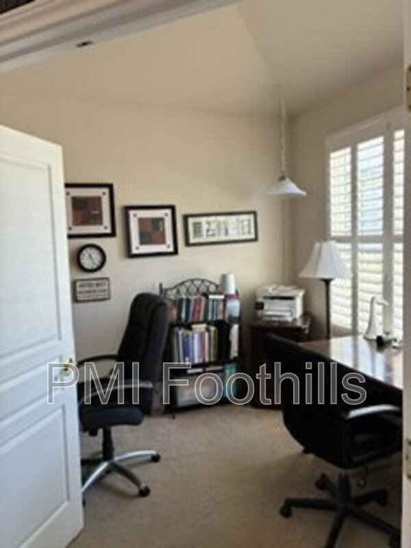 Building Photo - 1852 S Jay Ct