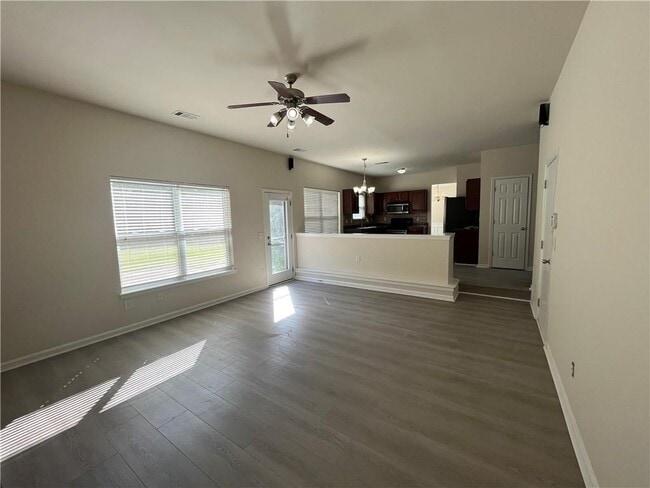 Building Photo - 420 Rockbass Rd