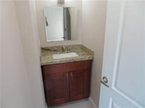 Building Photo - 1944 Sheridan St