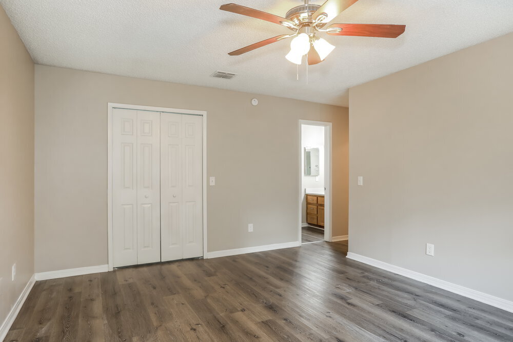 Building Photo - 1638 Sandy Hollow Loop