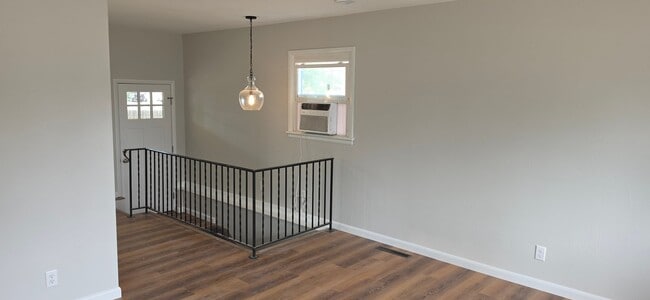 Building Photo - 2898 Merry Ln