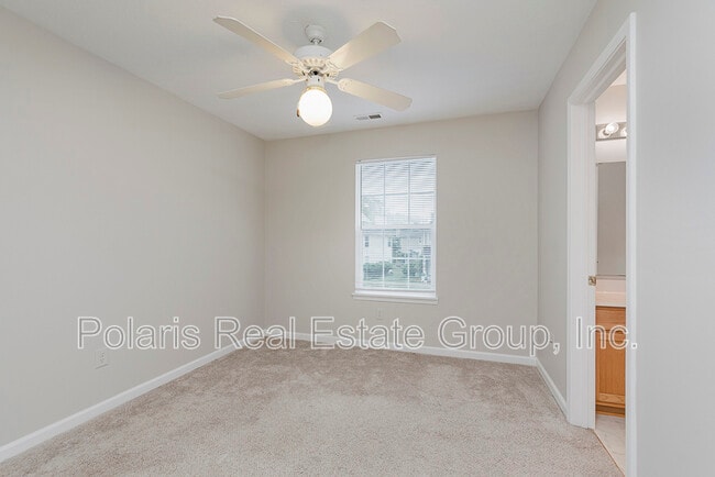 Building Photo - 1876 Misty Lake Dr