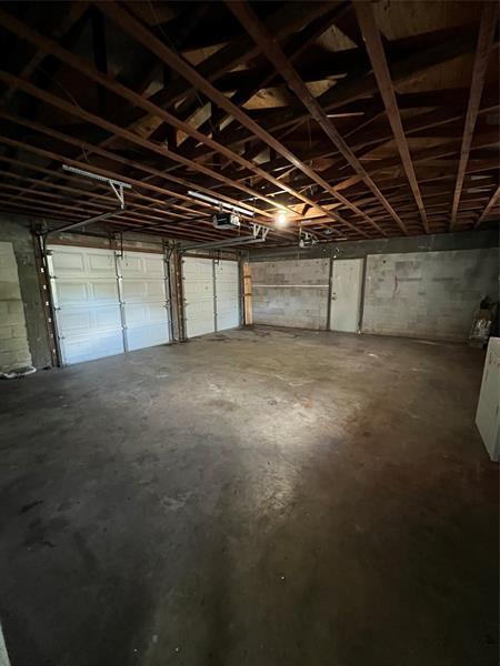 Building Photo - 1641 NW 18th Ave