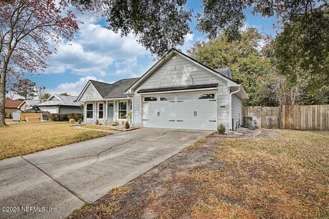 Building Photo - 8472 Bandera Cir W