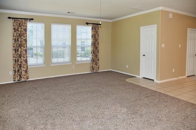 Building Photo - 8526 Willow Loch Dr