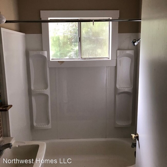 Building Photo - 2 br, 1 bath House - 234 Morgan Ln