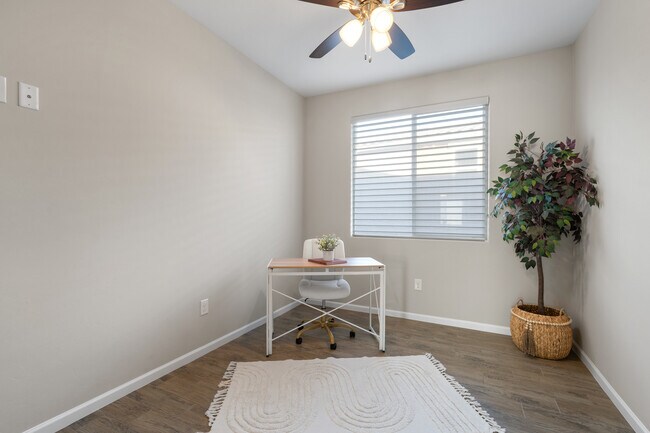 Building Photo - 14224 N Silverleaf Ln