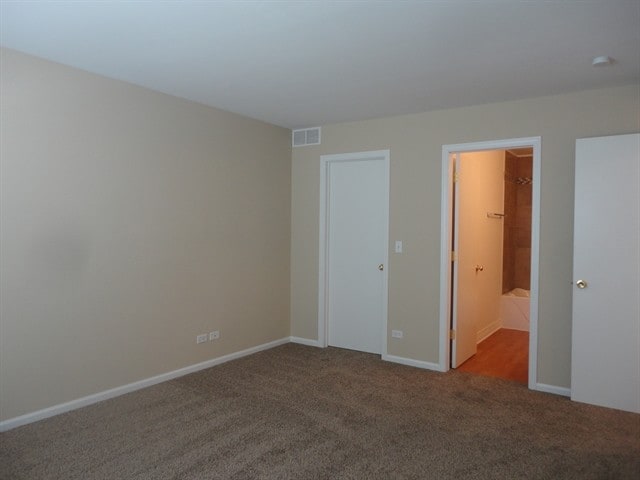 Building Photo - 1906 Landings Ct