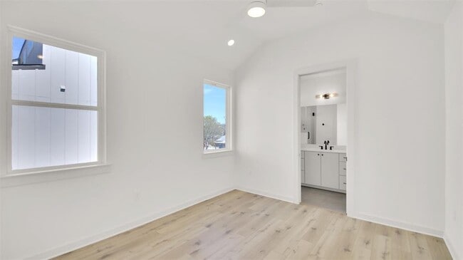 Building Photo - 6119 Atwood St