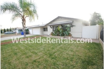 Primary Photo - 4094 Jones Ave