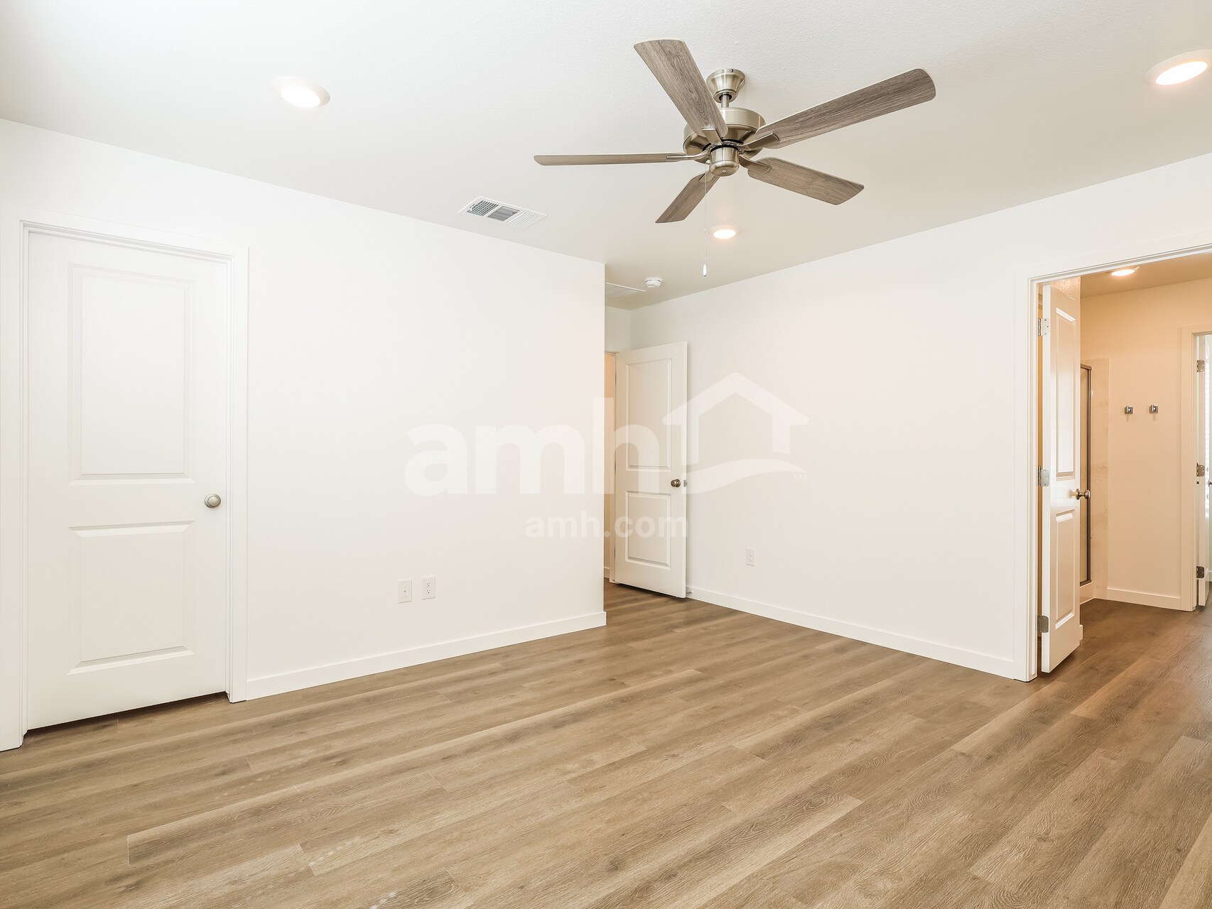 Building Photo - 4043 Williams Pond Rd