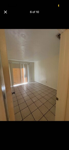 Building Photo - 3625 SW 29th Ter