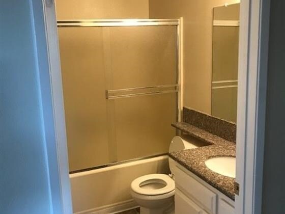 Building Photo - 245 W Tujunga Ave