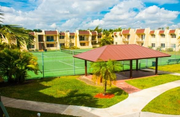 Building Photo - 13923 SW 90th Ave