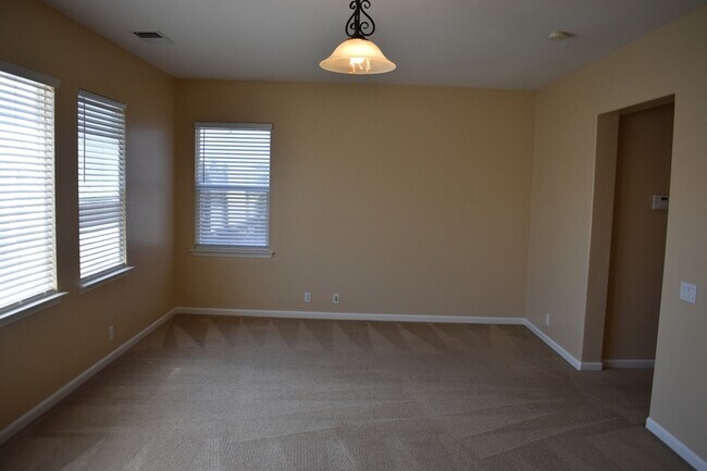 Building Photo - 1220 CAVALAIRE Ct