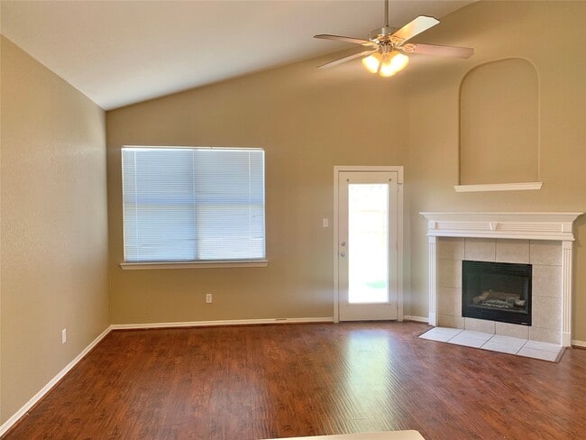 Building Photo - 926 Andover Glen Dr