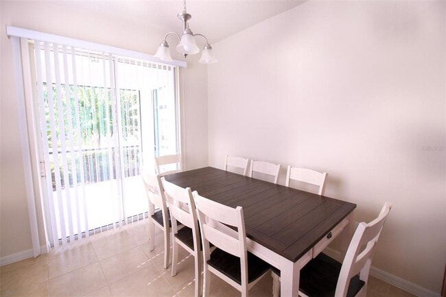 Building Photo - 2918 Windmill Dr