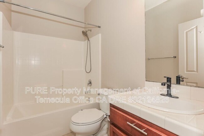 Building Photo - 38020 Spring Canyon Dr