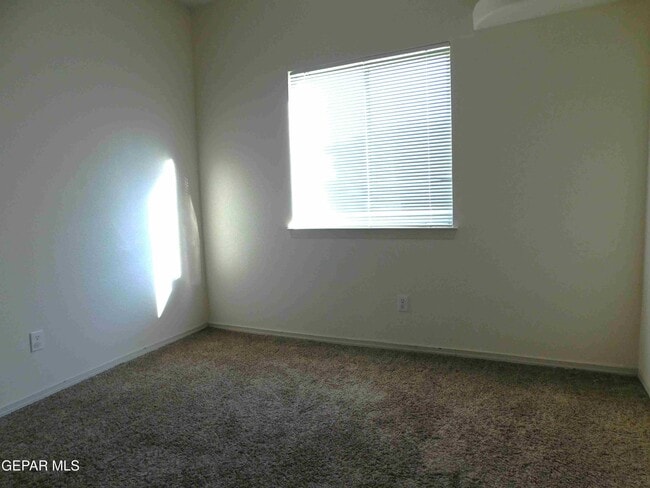 Building Photo - 12736 Tierra Sonora Dr