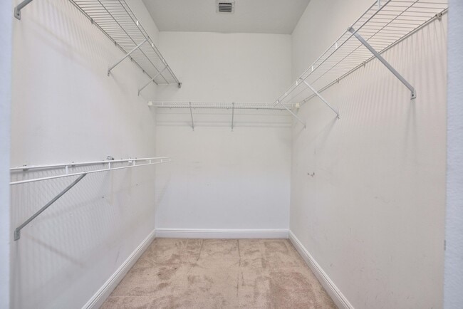 Building Photo - 119 Diamante Way