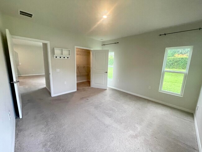 Building Photo - 3832 Lancove Way