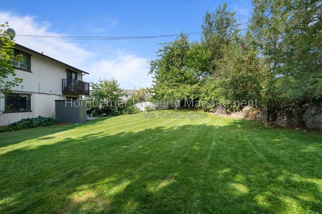 Building Photo - 2605 E Upriver Dr