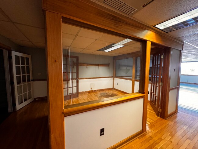 Building Photo - 22 Monument Sq