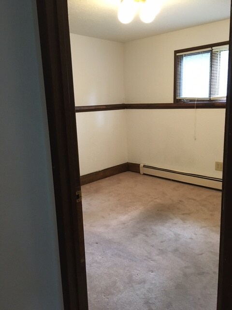 Building Photo - 5741 Radcliff Dr