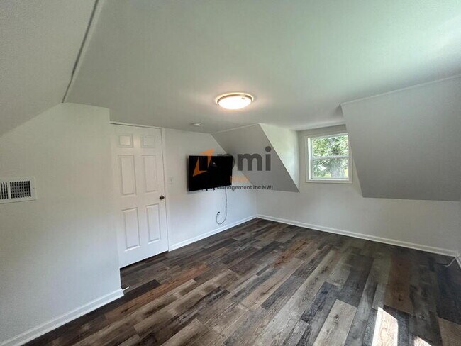 Building Photo - 8039 W 127th Ln
