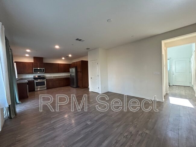 Building Photo - 4424 Ibiza Island Way