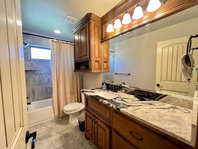 Building Photo - 11748 SW 25th Terrace