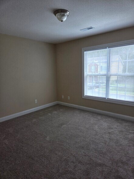 Building Photo - 4271 Dudleys Grant Dr