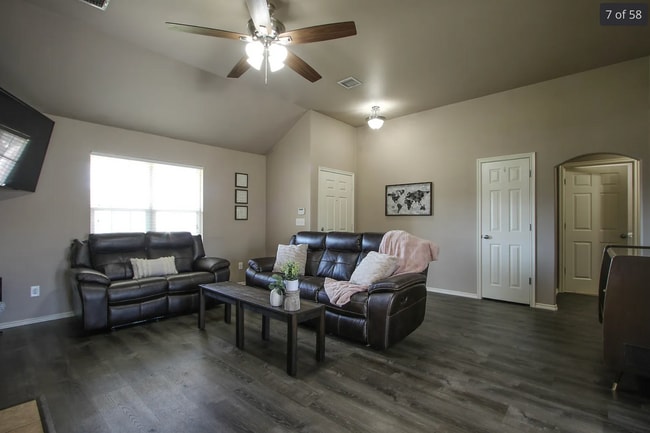 Building Photo - Great Broken Arrow Home, 3 bed 2 bath