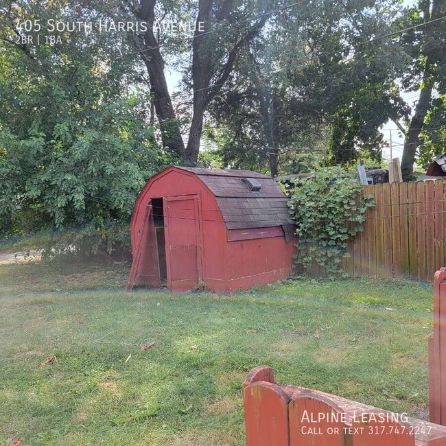 Building Photo - 405 S Harris Ave