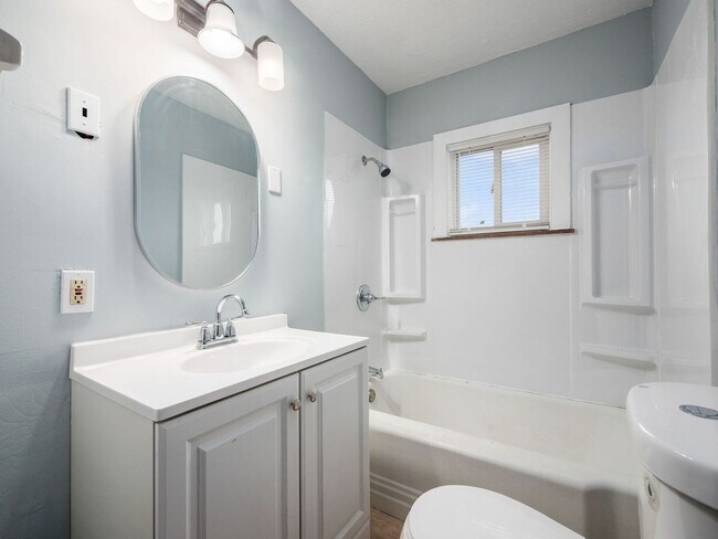 Building Photo - 1728-1730 West Mound Street