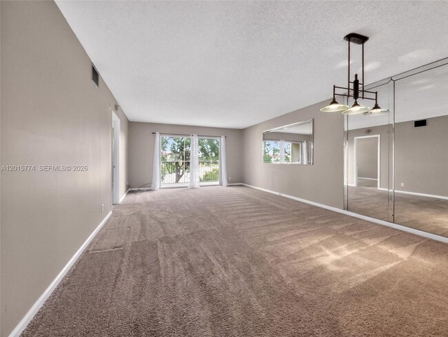 Building Photo - 13055 SW 15th Ct