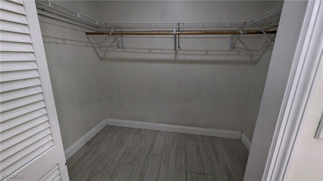 Building Photo - 1254 NW 37th Pl