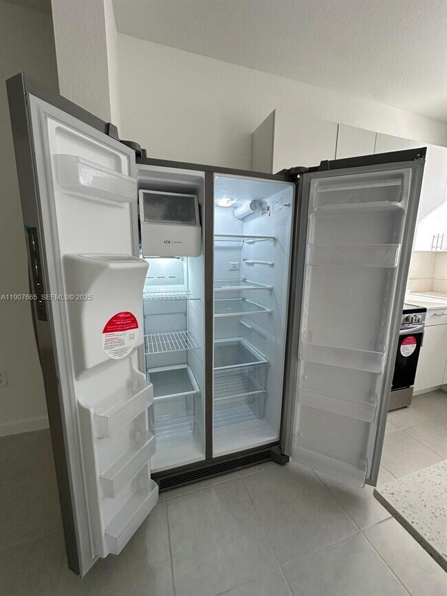 Building Photo - 12848 SW 232nd Ter