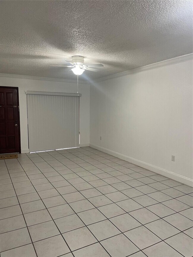 Building Photo - 7520 SW 153rd Pl