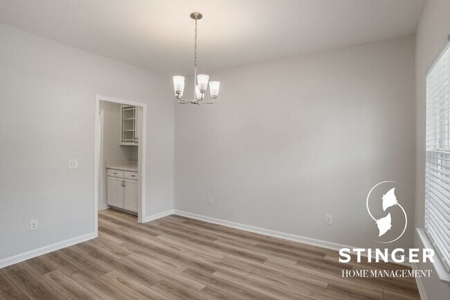 Building Photo - 103 Grange Ln