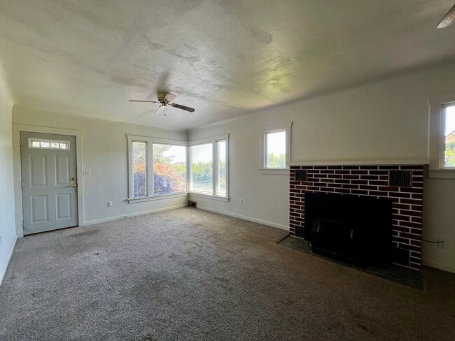 Building Photo - Non-Refundable & Security Deposit Total: $...